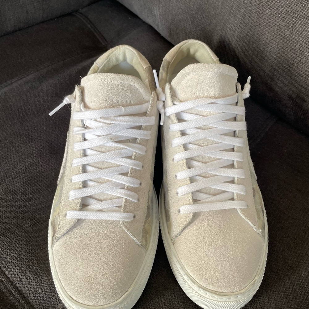 Oliver Cabell Cream and White Low-Top Sneakers - Picture 3 of 10